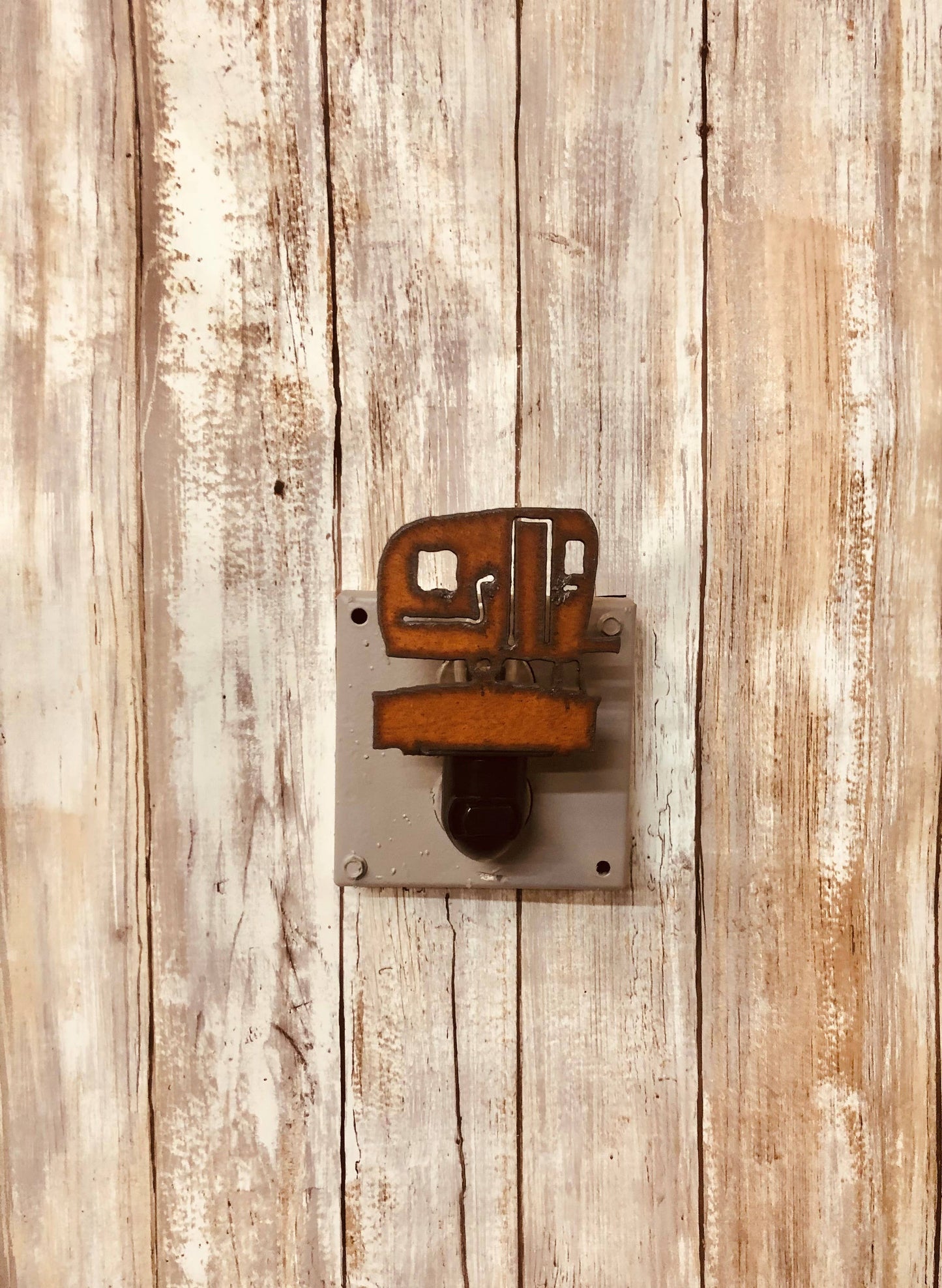 Shasta Camper Trailer Koa Rustic Iron Image Nightlight