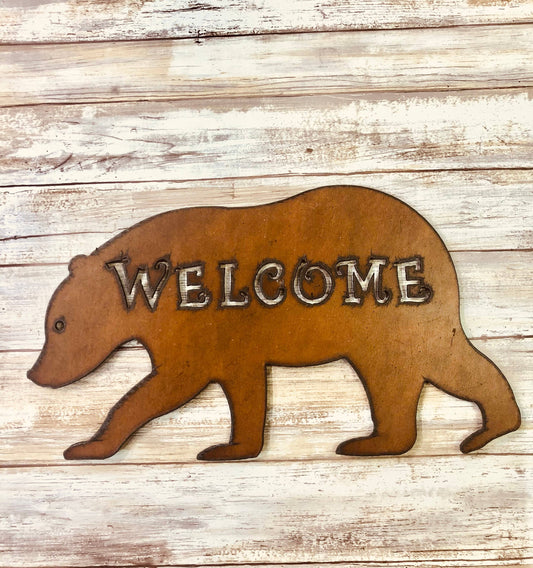 Black Bear Image Welcome Rustic Sign