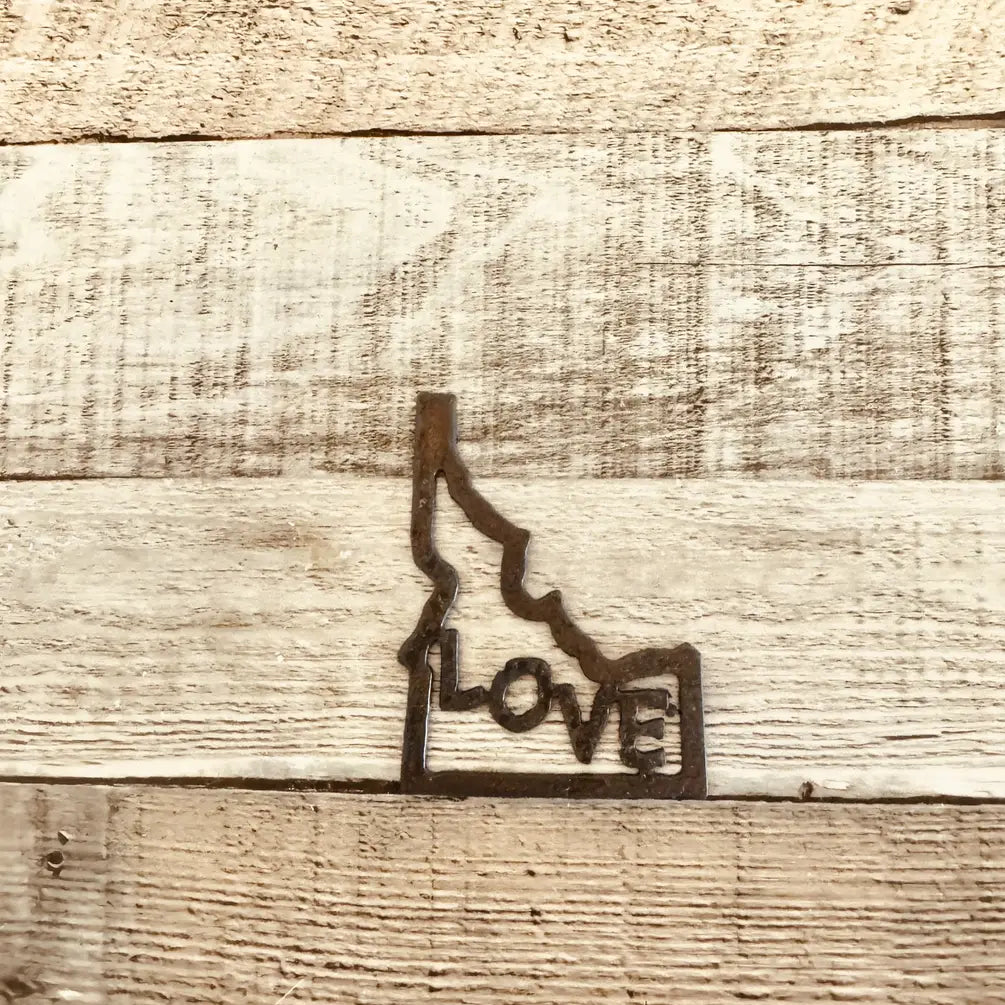 Outline Idaho with Love Magnet State of Idaho Gift