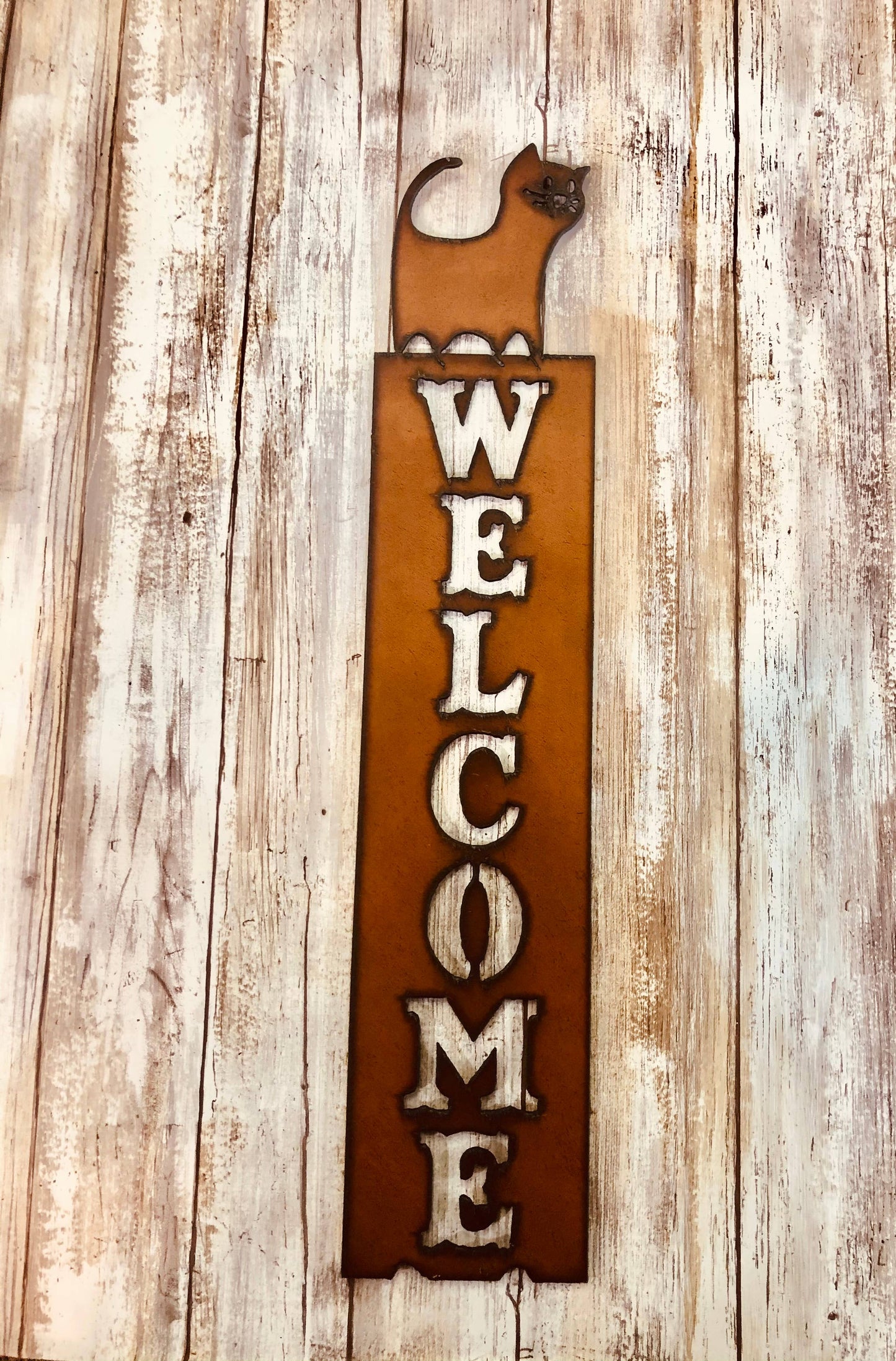 Comic Kitty Cat Vertical Welcome Sign