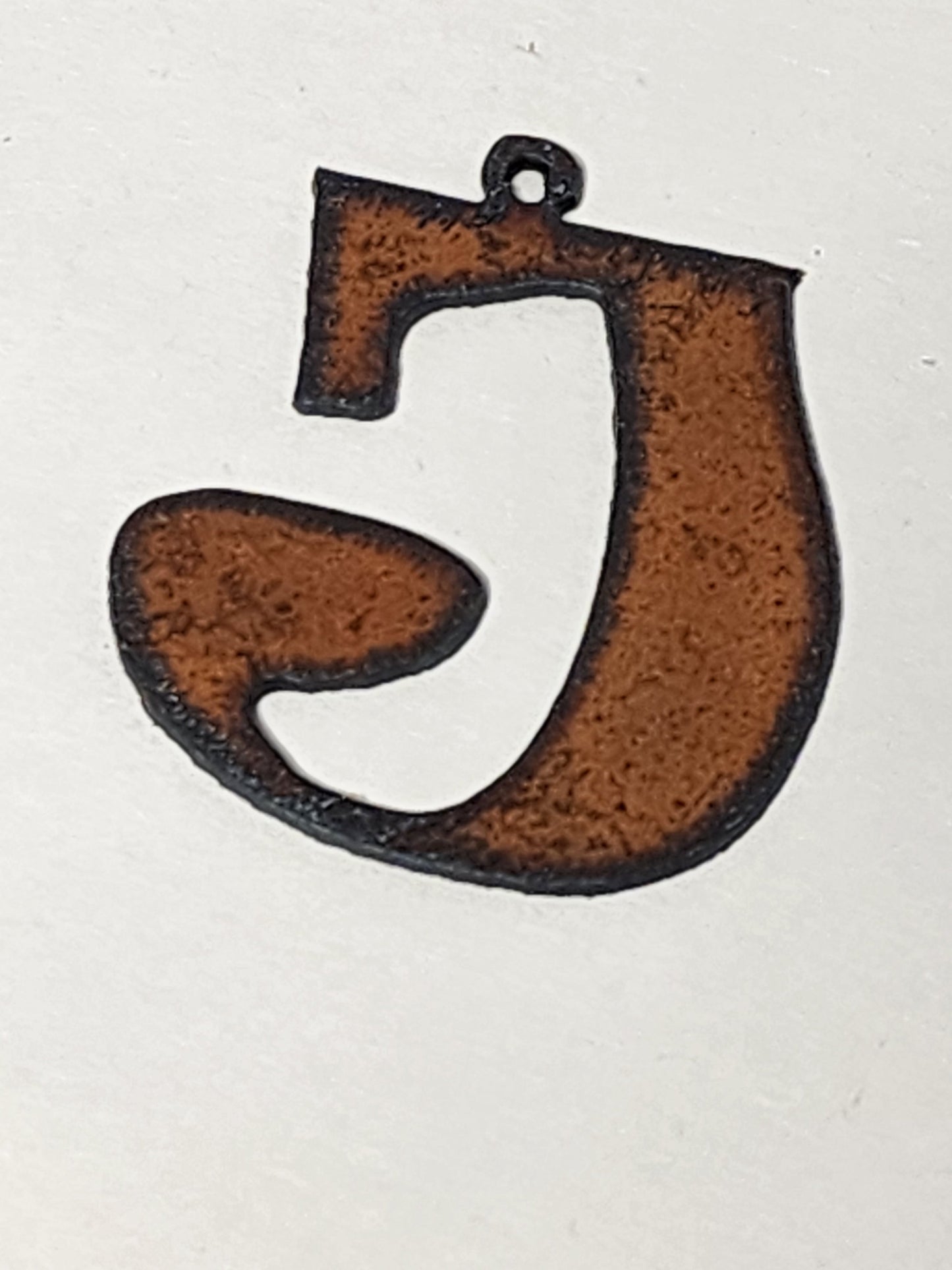 ."Rowdy" font Initial Charm