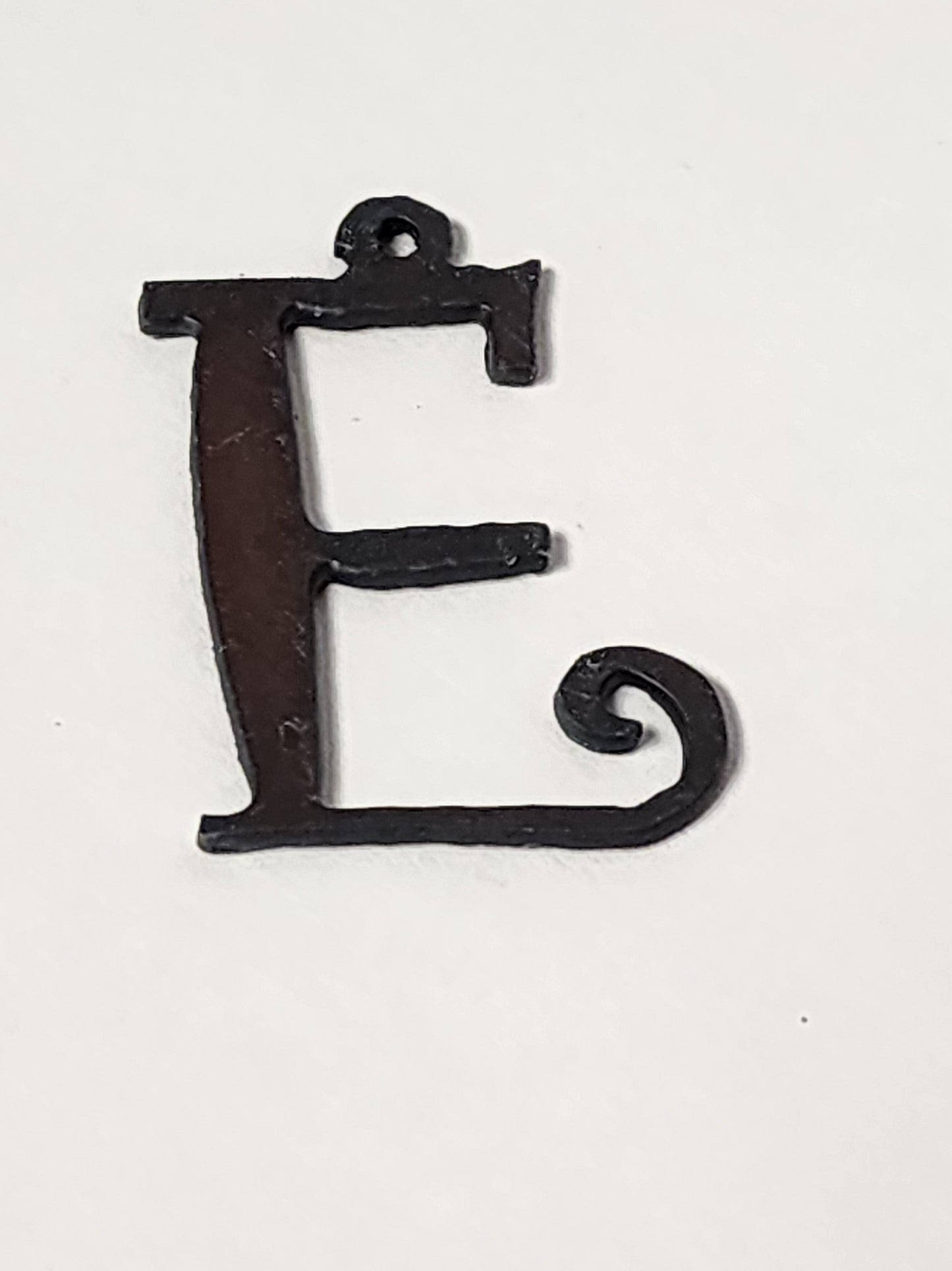 ."Curls" font Initial Charm