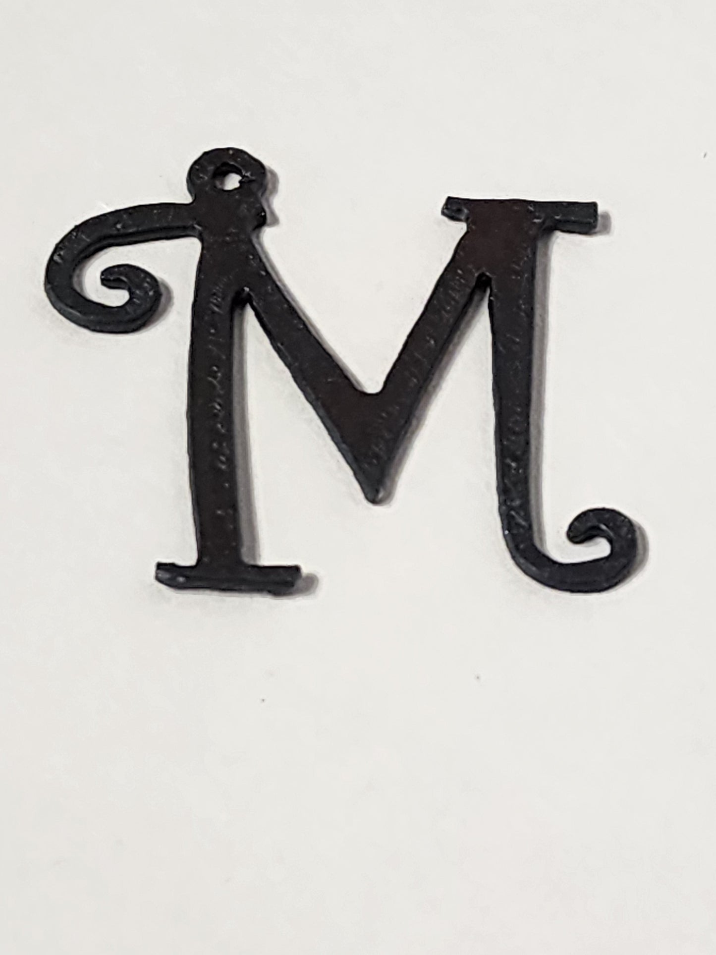 ."Curls" font Initial Charm