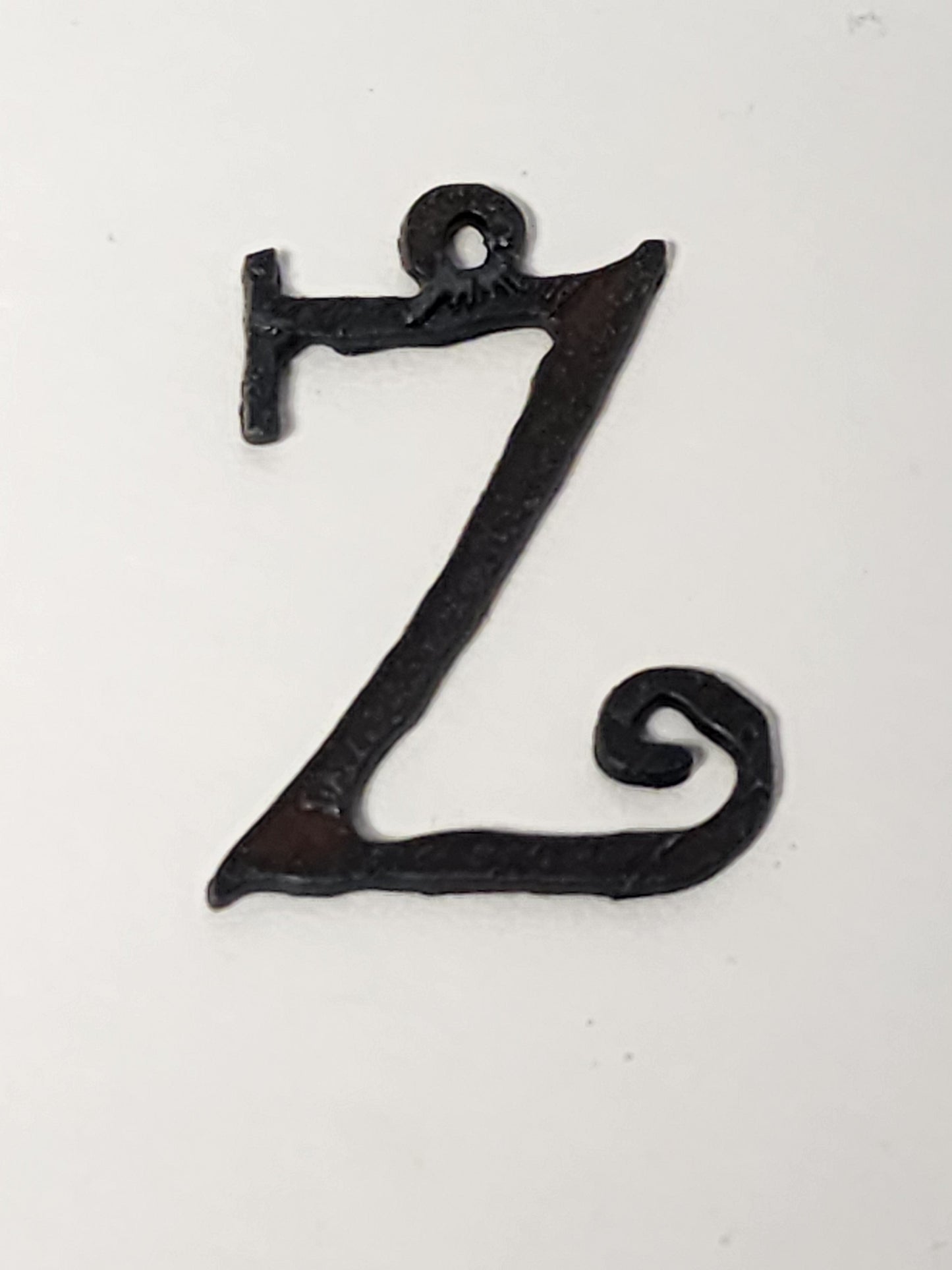 ."Curls" font Initial Charm