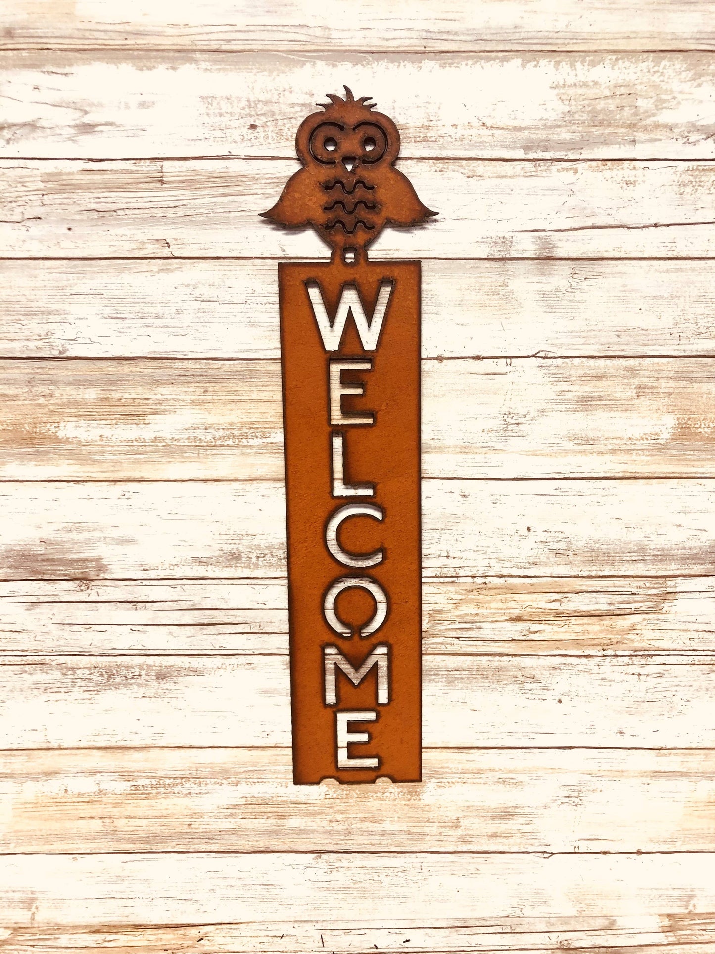 Owl Vertical Welcome Sign