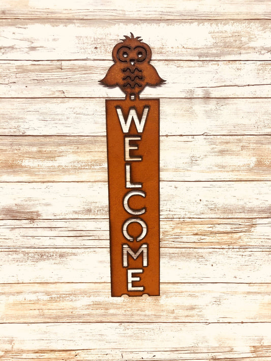 Owl Vertical Welcome Sign