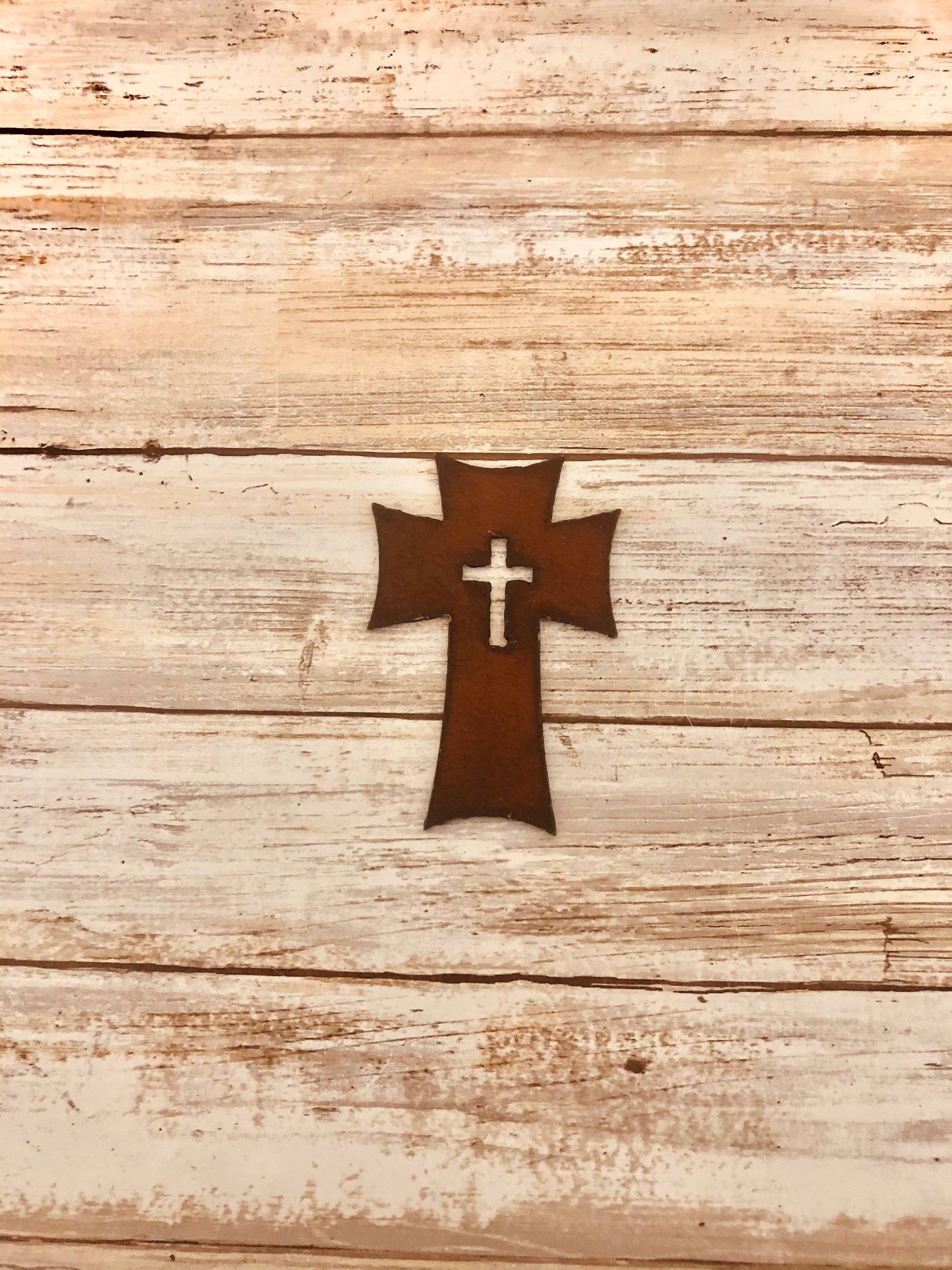 Cross with Cross Magnet