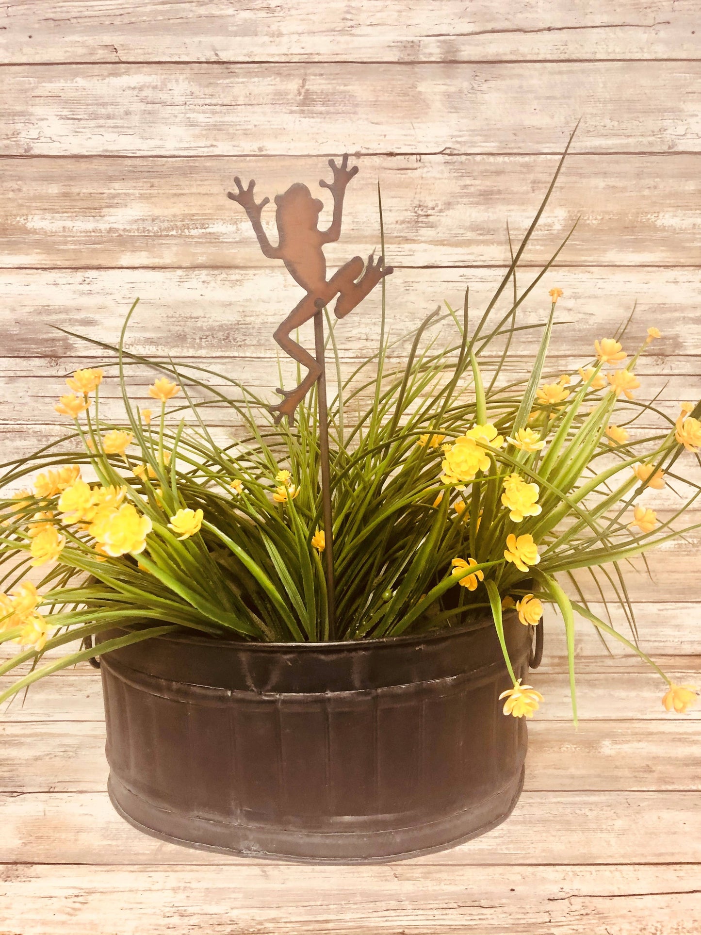 Frog Garden Plant Stake