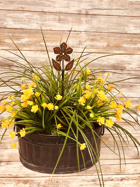 Avery Garden Flower Plant Stake