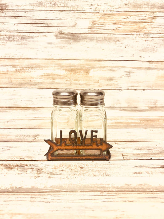 Love with Arrow Salt n Pepper Shaker Holder