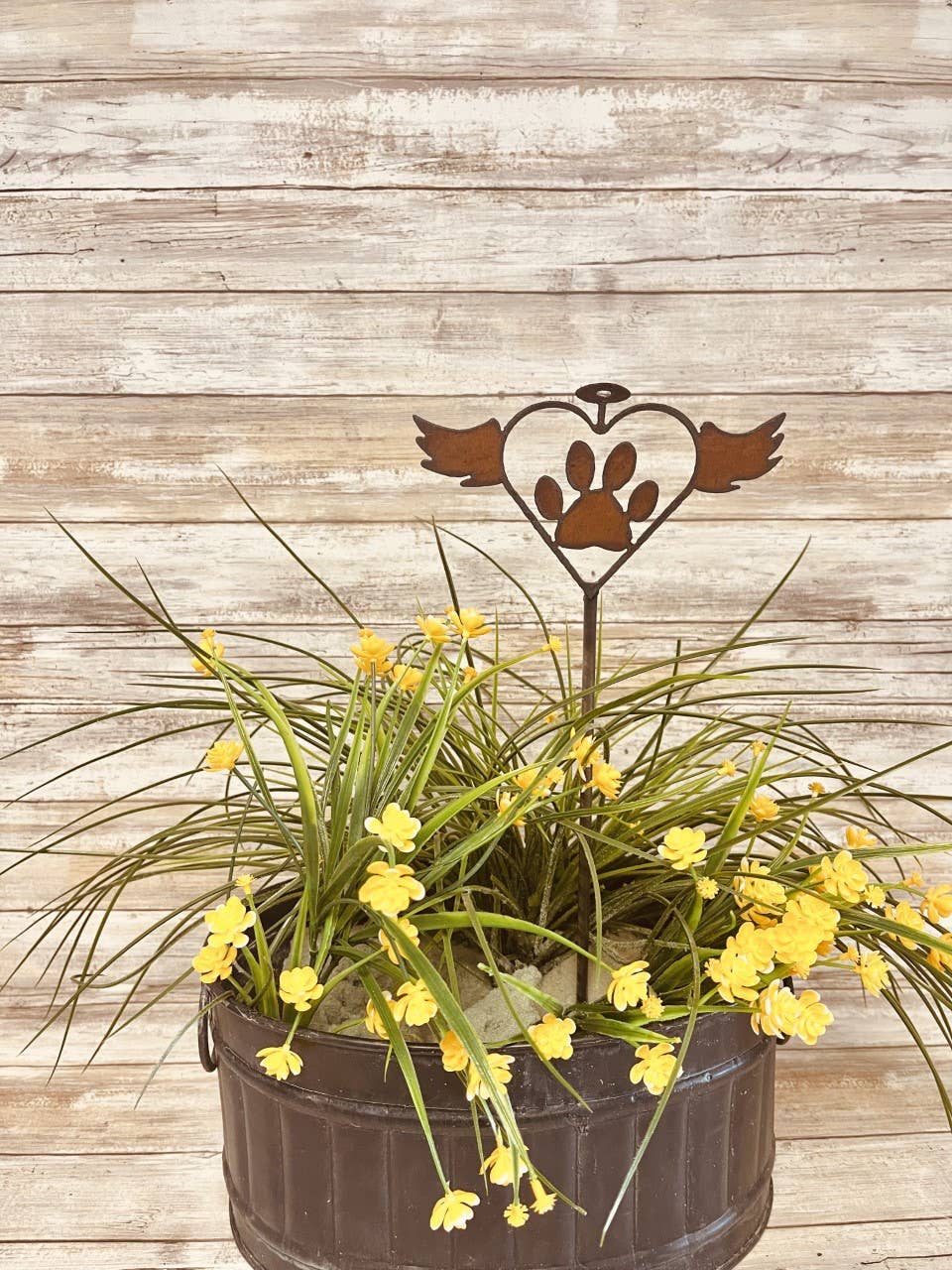 Flying Heart outline with Paw Garden Plant Stake Memorial