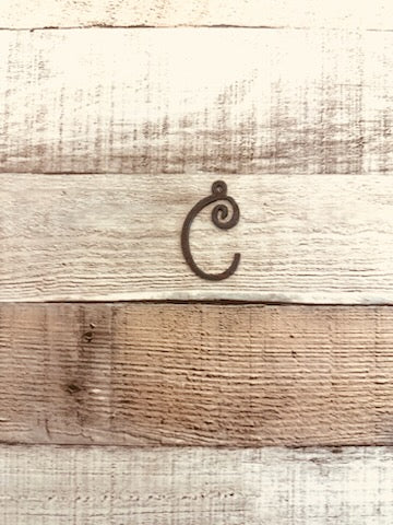 ."Curls" font Initial Charm