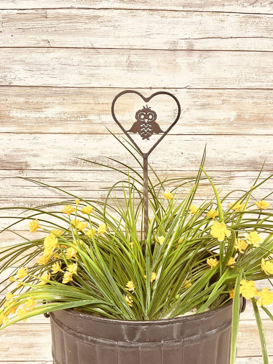 Heart Outline with Owl Garden Plant Stake