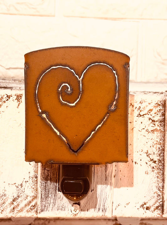 Heart with swirl classic nightlight