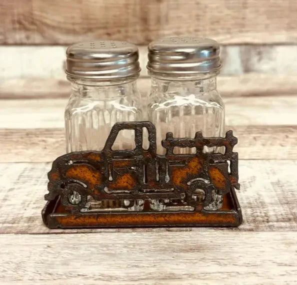 Vintage Pickup Truck Salt N Pepper Shaker