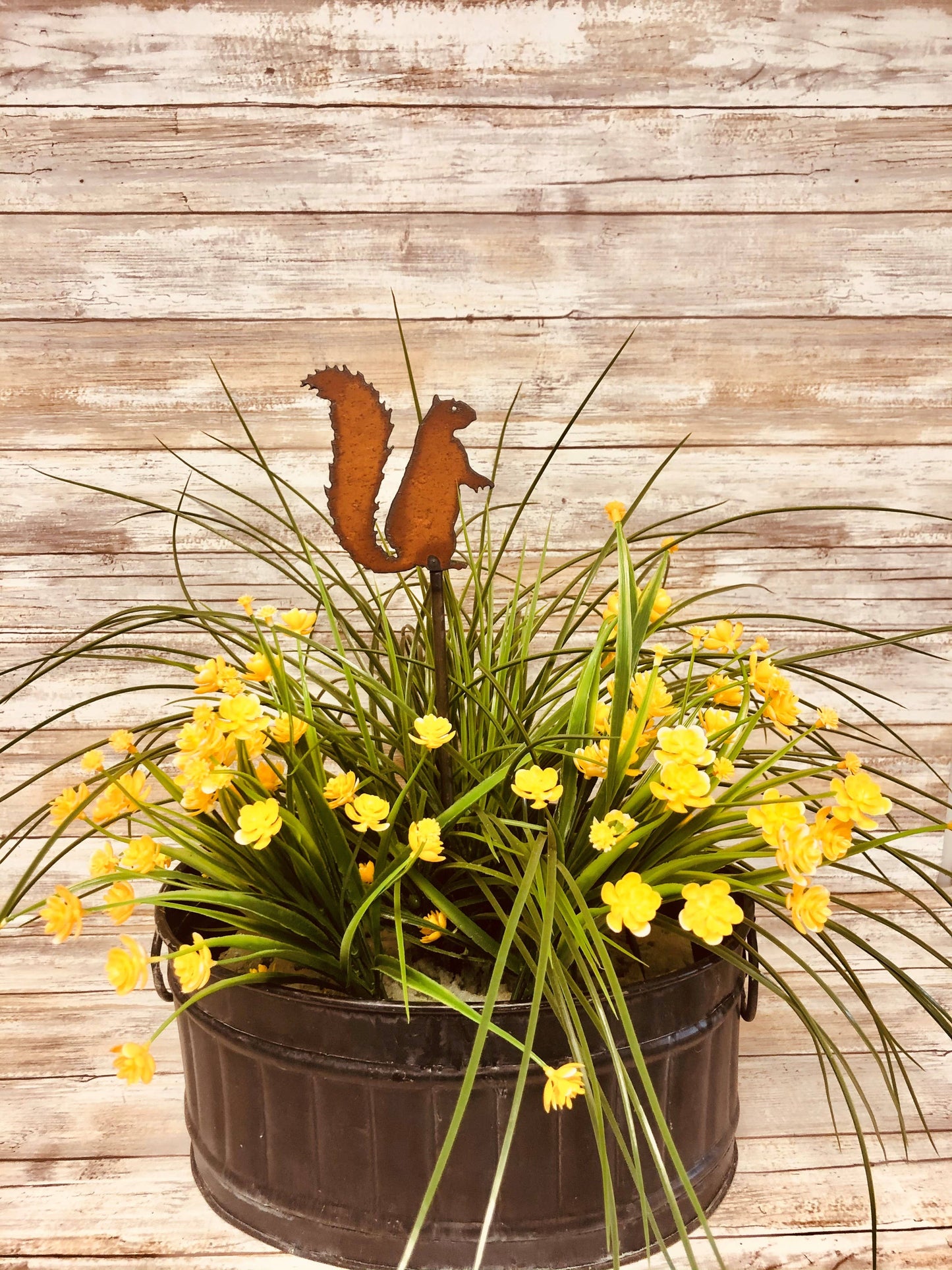 Squirrel Lodge Garden Plant Stake